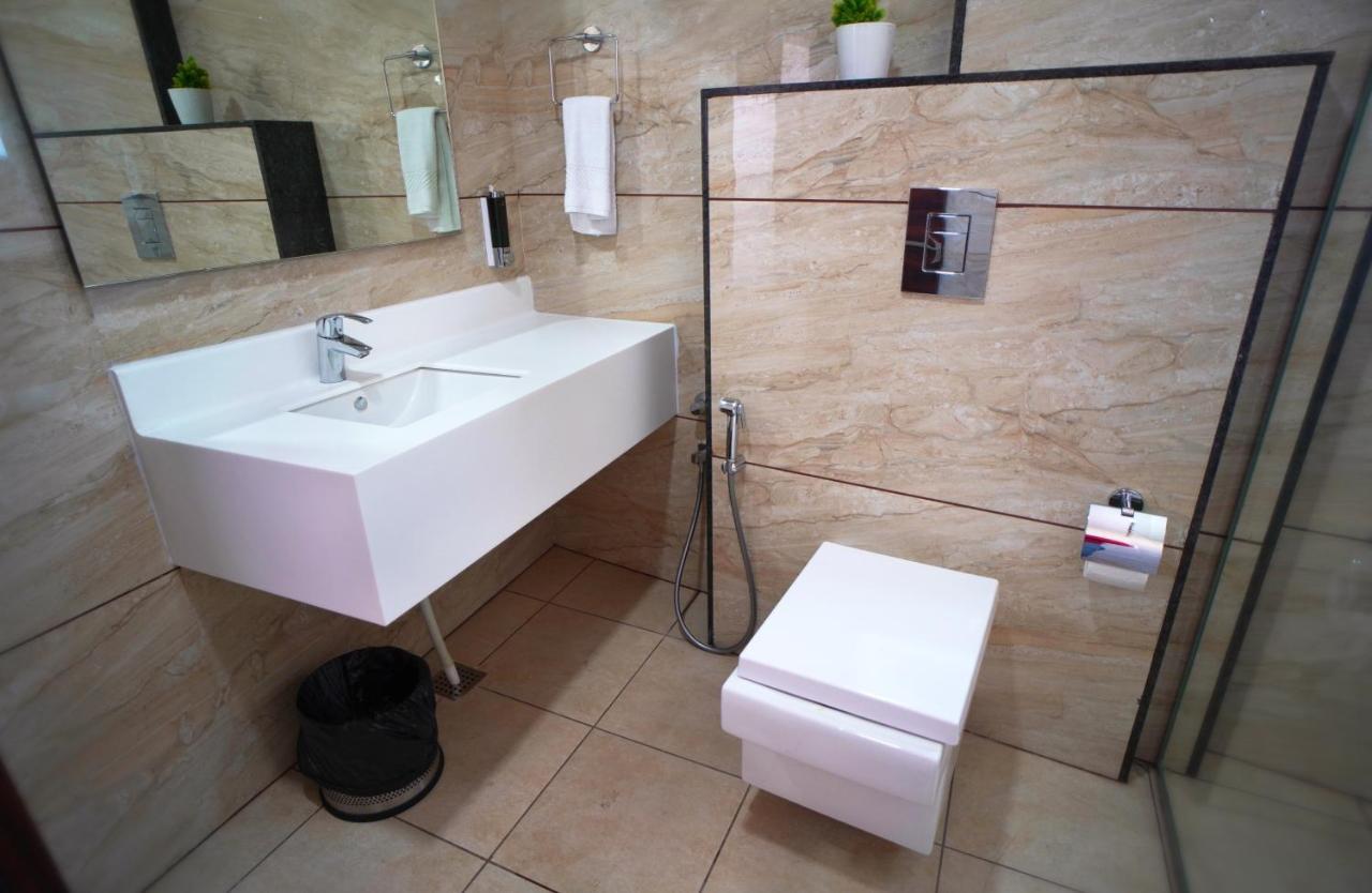 Sai Maa Hotel & Residency Puttaparthi Eksteriør billede