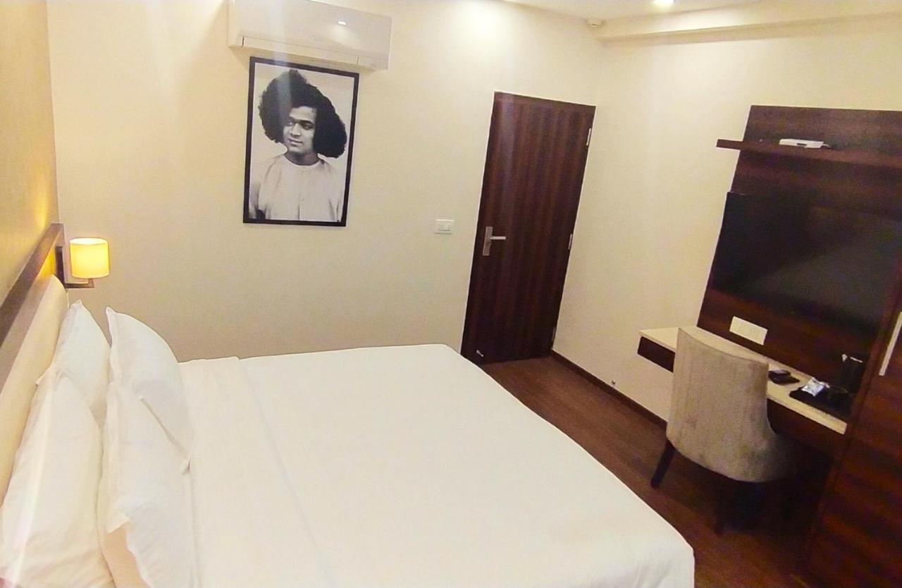 Sai Maa Hotel & Residency Puttaparthi Eksteriør billede